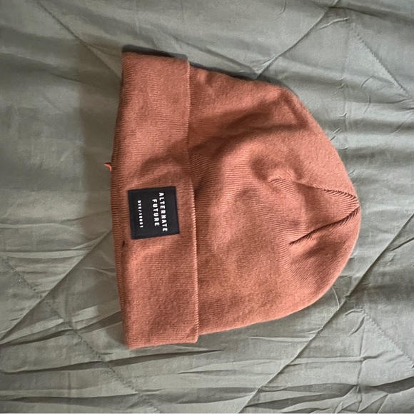 Zoomies Beanie - Picture 2 of 2